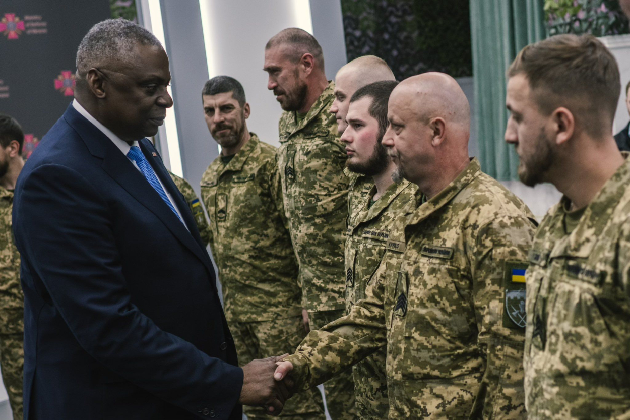 ASV piešķir militāro palīdzību Ukrainai vēl 100 miljonus dolāru apmērā