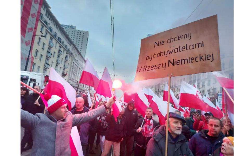 «Ko esam sasnieguši, salīdzinot ar Poliju, pievienojoties eirozonai?» (+VIDEO)