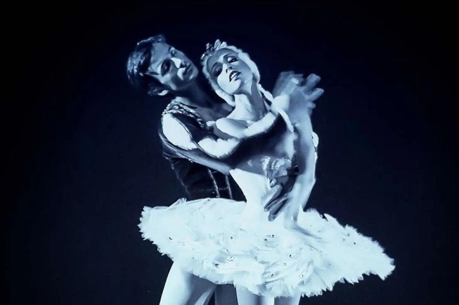 Dailes teātris lūdzis skaidrojumus saistībā ar «Kyiv Grand Ballet» izrādēm