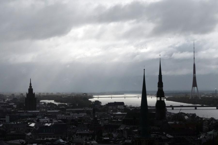 Jaunā gada pirmajā dienā gaisa temperatūra turēsies zem nulles