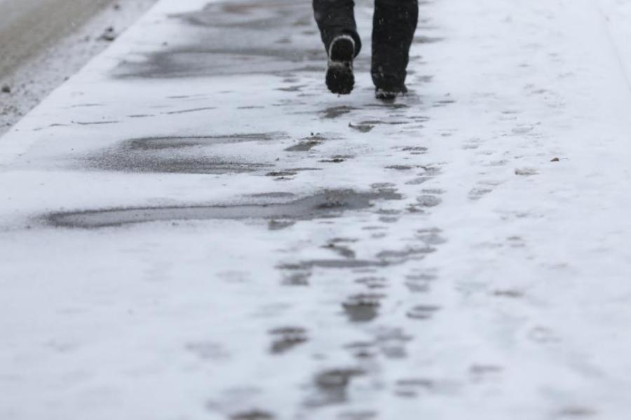 Darba nedēļas sākumā Latvijā gaidāms vējains slapjdraņķis