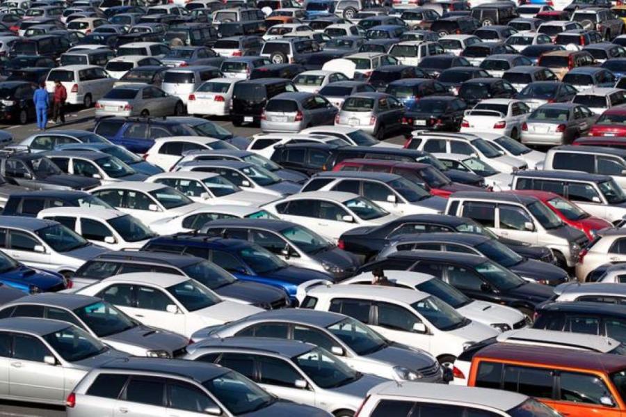 Auto asociācija: Latvijas auto tirgus pērn bijis mazākais Baltijas valstīs