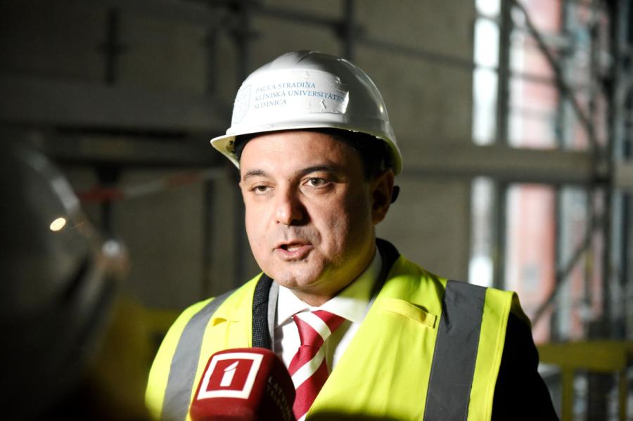 Ministrs: Mērķis ir iespējami ātra Stradiņa slimnīcas būvnieku nomaiņa