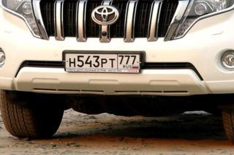 Latvijas numura zīmes šogad izsniegtas 25 transportlīdzekļiem no Krievijas