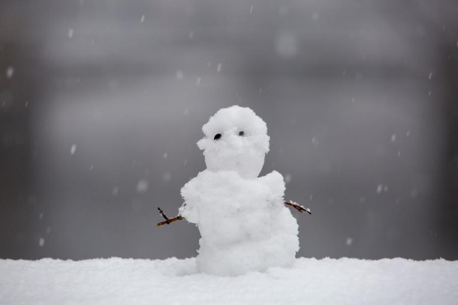 Otrdien daudzviet Latvijā gaidāms neliels sniegs