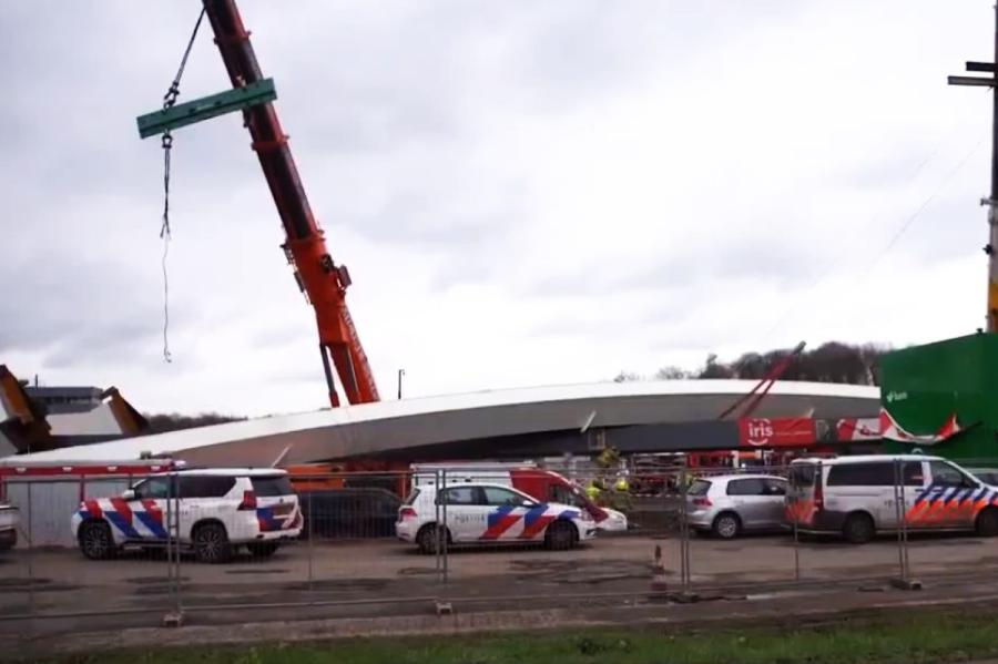Nīderlandē sagrūstot tiltam, gājuši bojā divi cilvēki