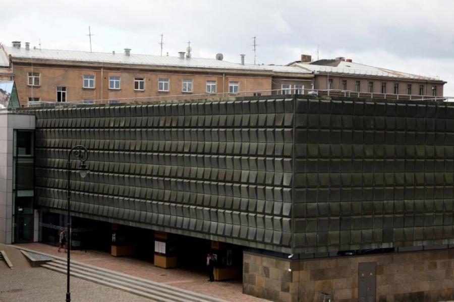 Advokāts turpina tiesāties ar Okupācijas muzeju par piecu eiro atmaksu