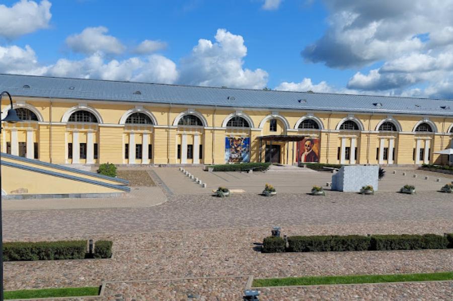 Rotko muzejs Daugavpilī iepriecina ar pavasara izstādēm (VIDEO)