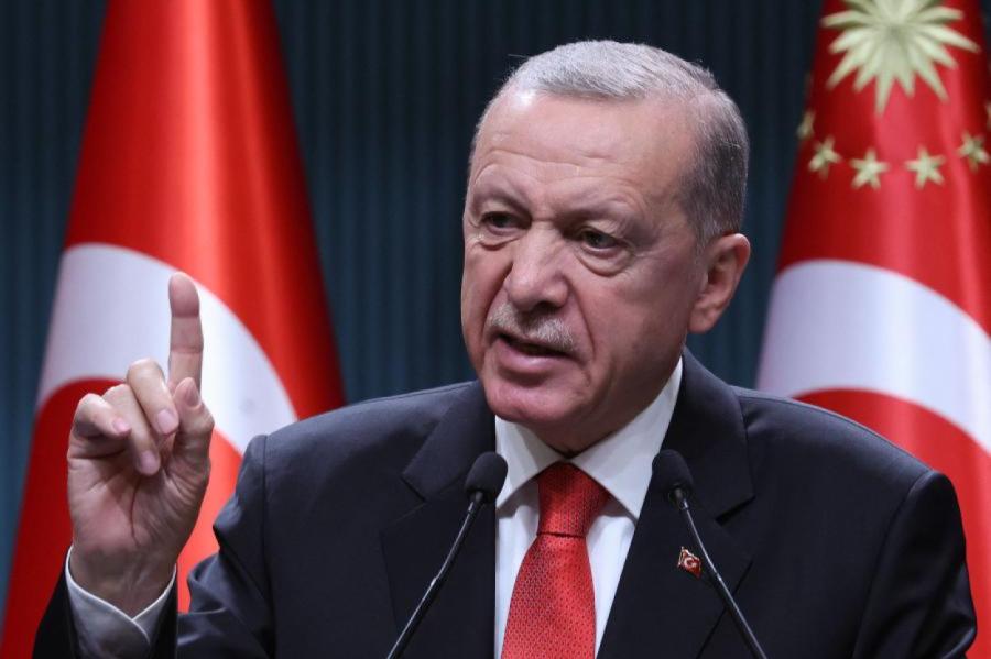 Erdogana partija Turcijas pašvaldību vēlēšanās cieš sakāvi