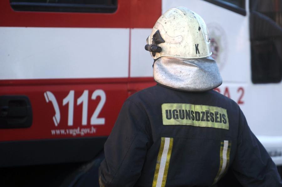 Ventspils novadā ugunsgrēkā gājušas bojā 20 vistas un kaza