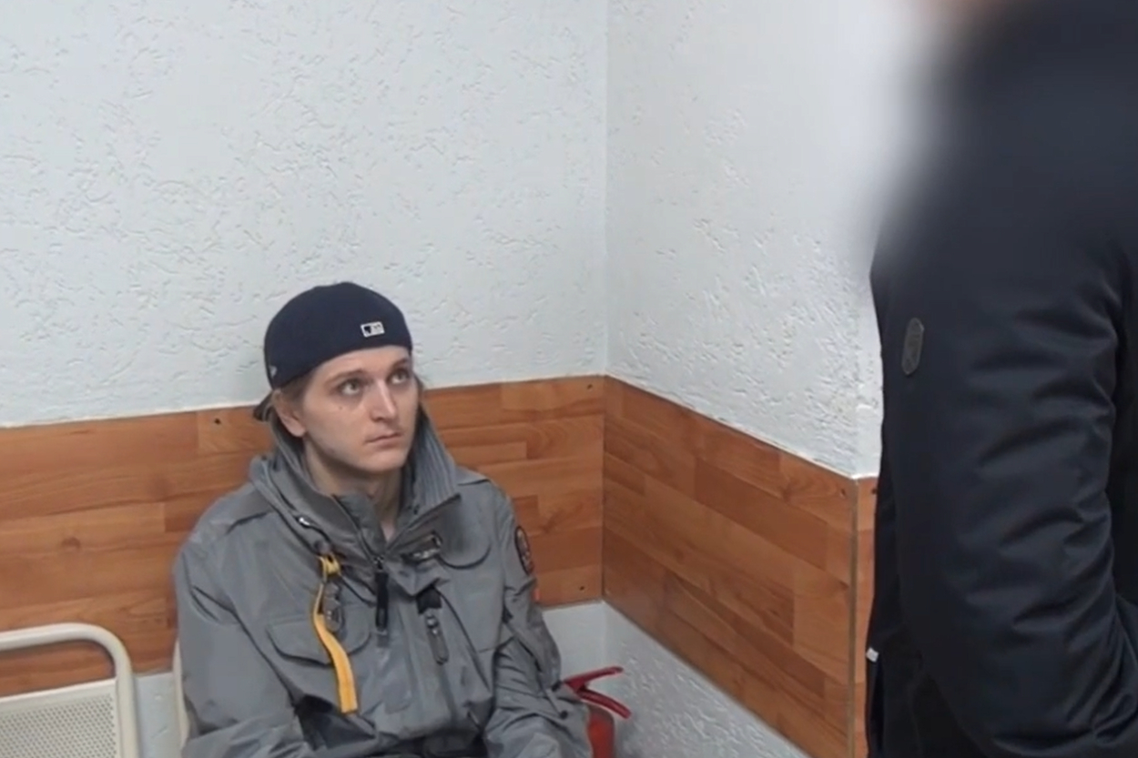 Krievijā aizturēts reperis no Rīgas (VIDEO)