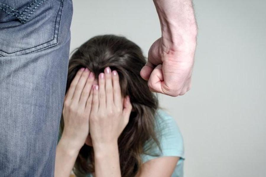 Zemgalē apsūdz tēvu par seksuālu vardarbību pret pusaugu meitu