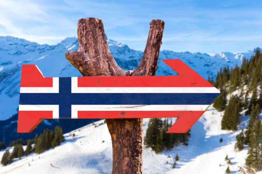 Norvēģija aizliegs ieceļot valstī Krievijas tūristiem