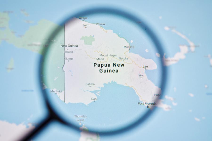 Papua-Jaungvinejā bažas, ka zemes nogruvumā dzīvību zaudējuši 2000