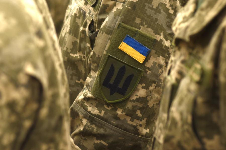 Ukrainā armijai pievienojušies 600 ieslodzīto