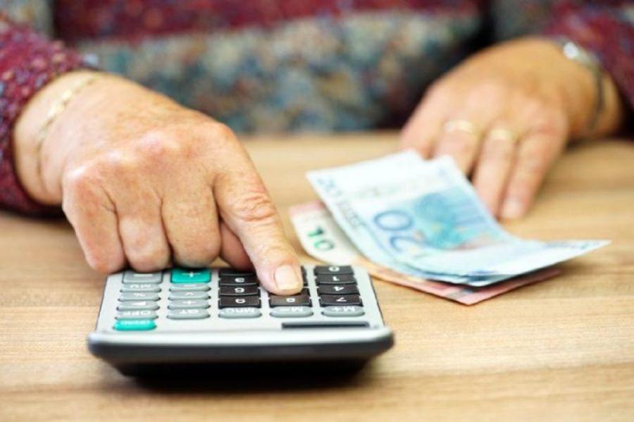 Latvijā gaidāms lielākais samazinājums pensijas attiecībai pret algu