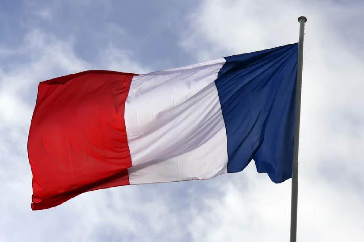 Francijā šodien notiek parlamenta vēlēšanu pirmā kārta