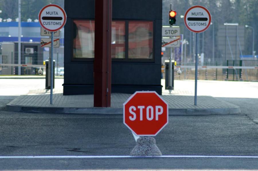 Ar Baltkrievijā reģistrētu transportlīdzekli turpmāk nevarēs iebraukt Latvijā