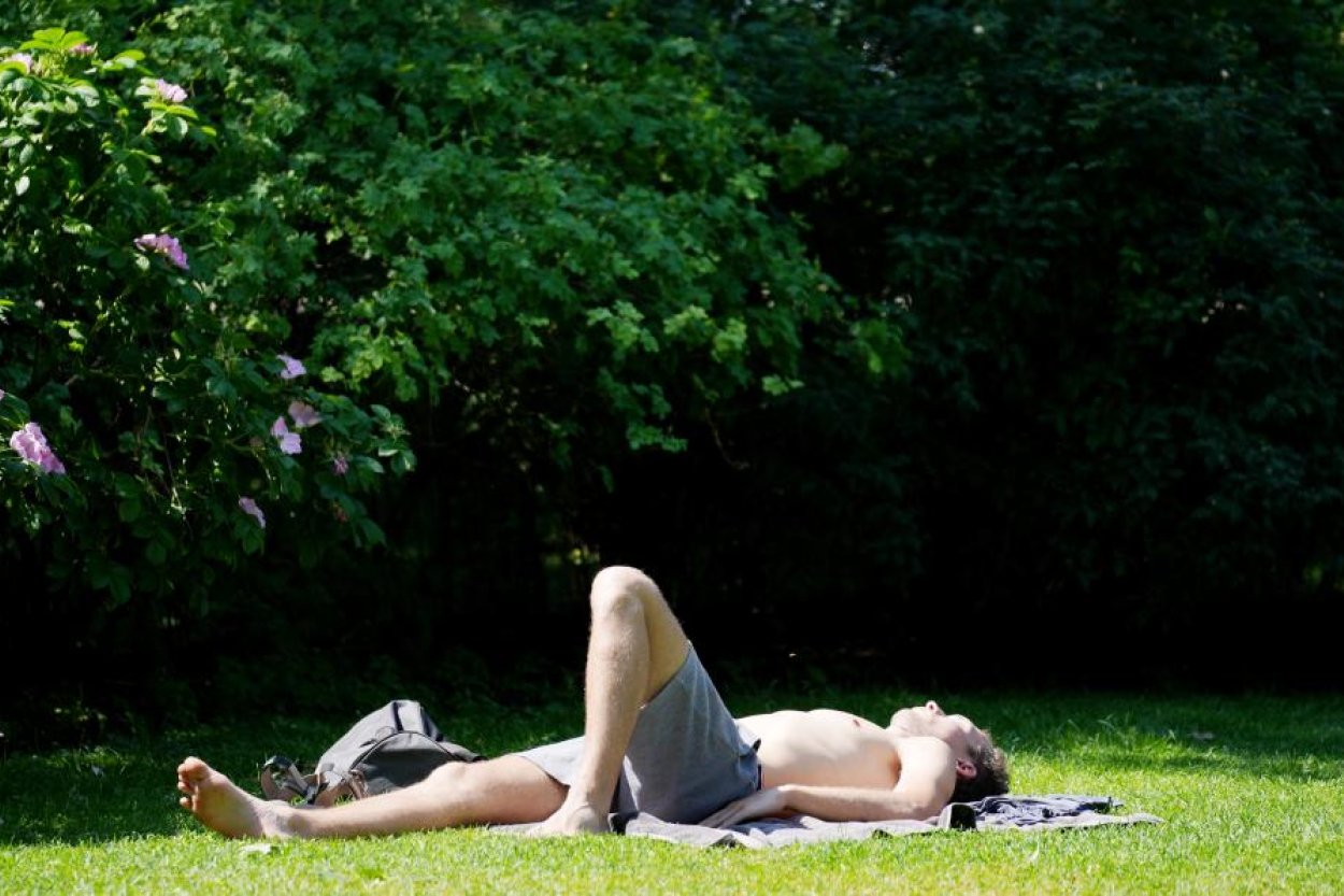 Gaisa temperatūra pirmdien var sasniegt +27 grādus