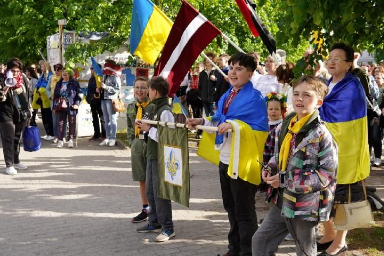 Ukrainas iedzīvotāju plūsma Latvijā saglabājas mērena