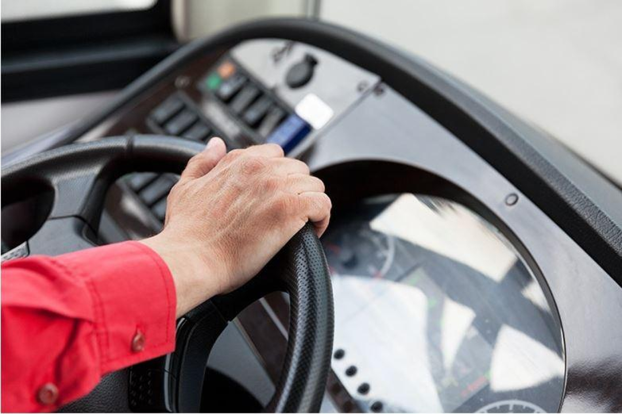 «Liepājas autobusu parks» skaidro autobusu reisu atcelšanu