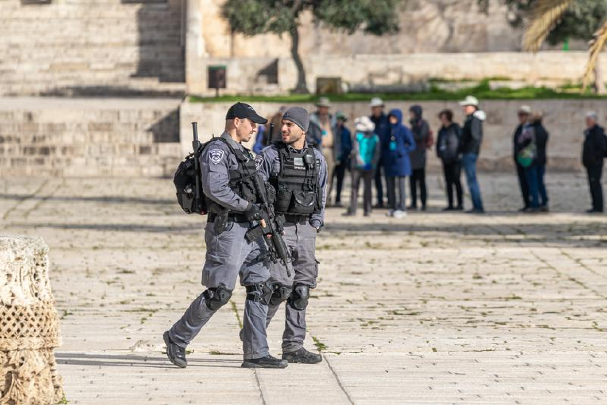 Izraēla aicina evakuēties no Libānas austrumiem un dienvidiem