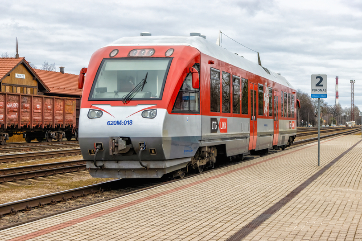 Nākamgad varētu atjaunot pasažieru vilcienu satiksmi starp Viļņu un Daugavpili