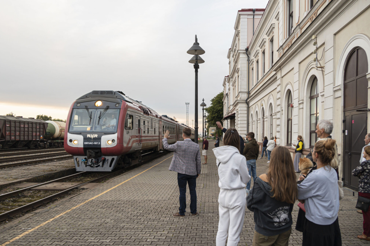 LDz plāno modernizēt dzelzceļa līniju Rīga-Liepāja (+VIDEO)