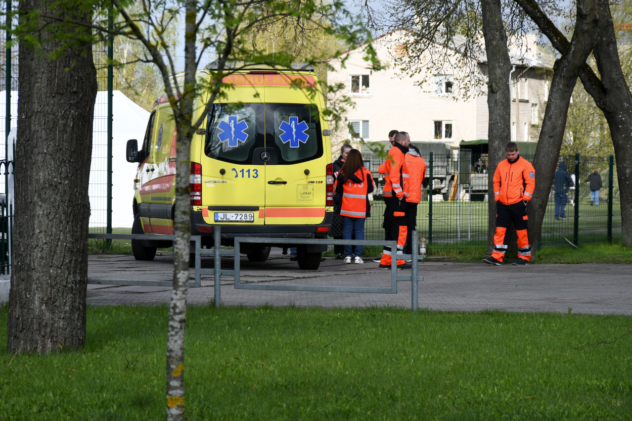 Ātrās palīdzības brigādes apbruņos ar gāzes baloniņiem