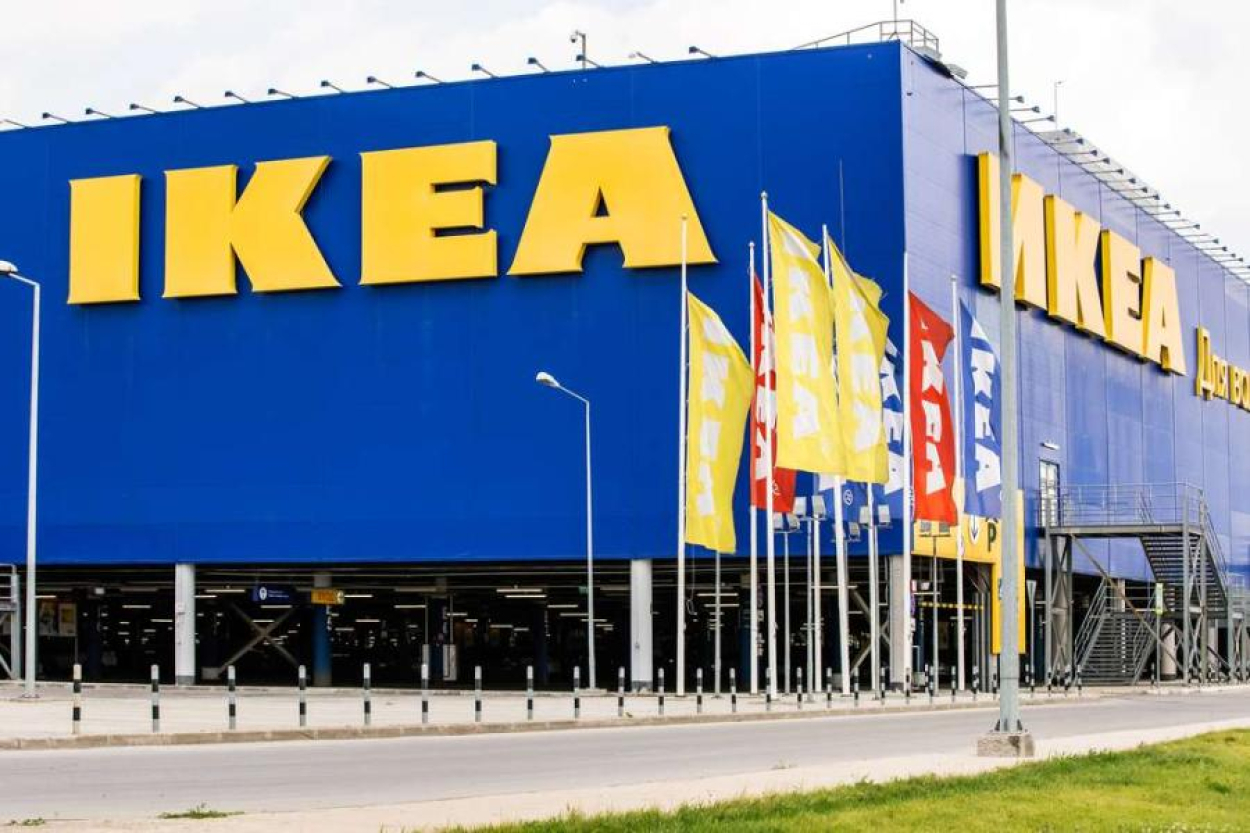 Prokuratūra: IKEA dedzināšana Viļņā notika pēc Krievijas specdienestu norādēm