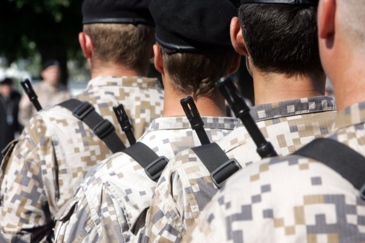 VAD laikā karavīri turpinās zaudēt pabalstus, situācija var mainīties nākamgad