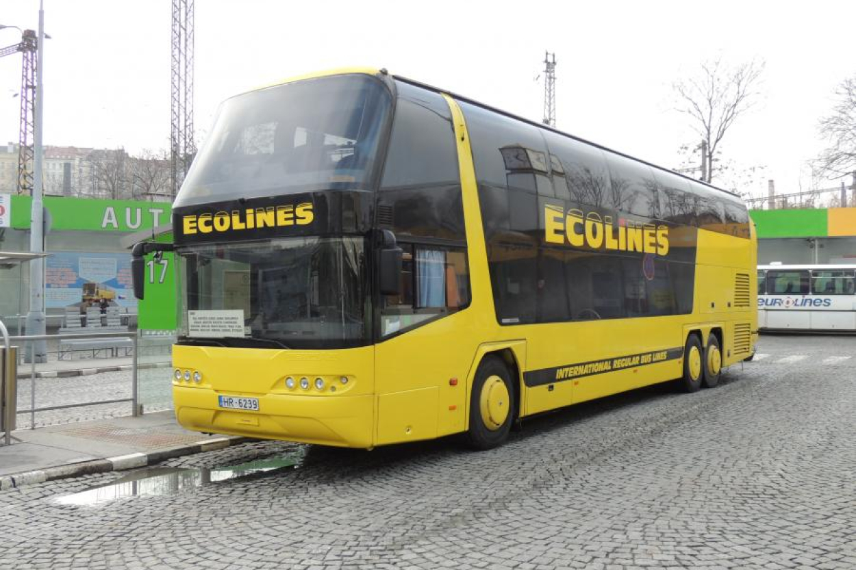 Saslimšanas ar masalām dēļ SPKC aicina atsaukties Maskavas autobusa pasažierus