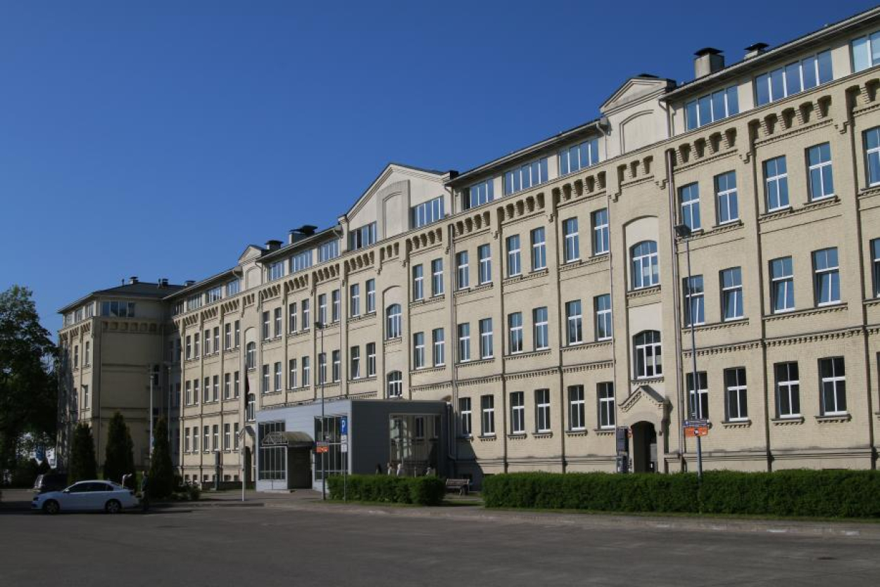 Apgabaltiesa maija beigās tupinās iztiesāt Dzenīša krimināllietu