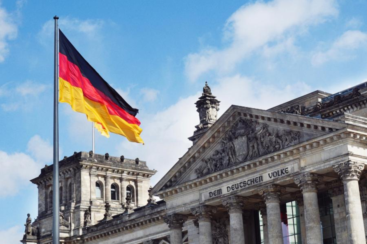 Vācijas iekšējais izlūkdienests atzīst AfD par labējo ekstrēmistu organizāciju