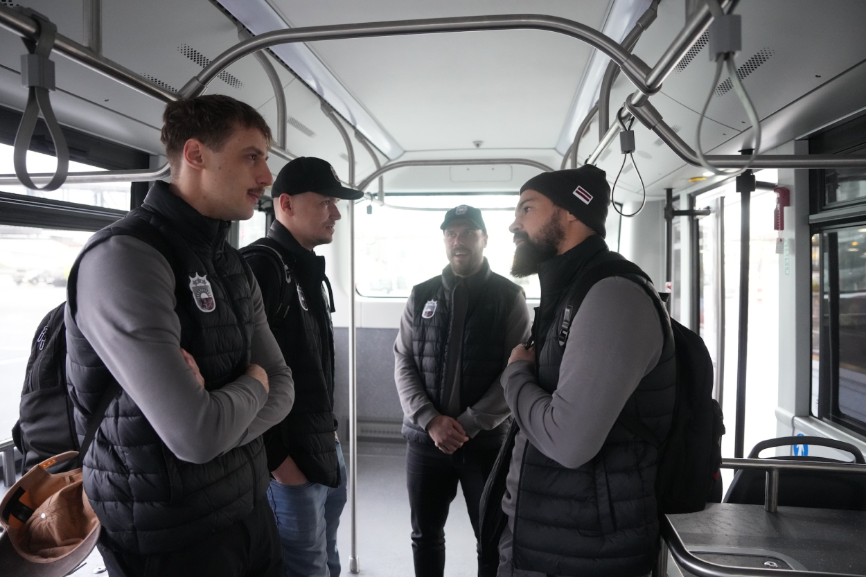 Latvijas hokejisti pasaules čempionātā tiksies ar Slovēnijas izlasi