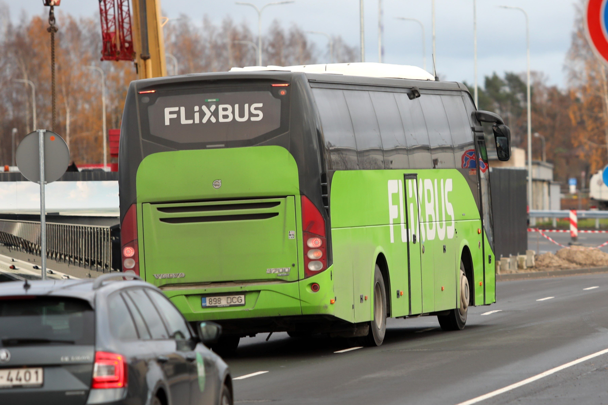"FlixBus" šovasar palielinās reisu skaitu starp Latviju un Igauniju