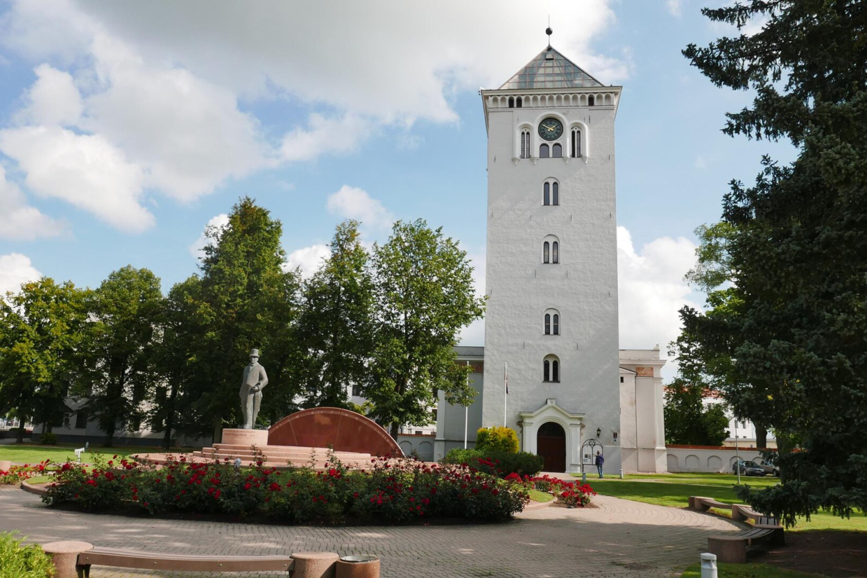 Jelgavas Sv. Trīsvienības baznīcas tornī skatāma izstāde (+VIDEO)