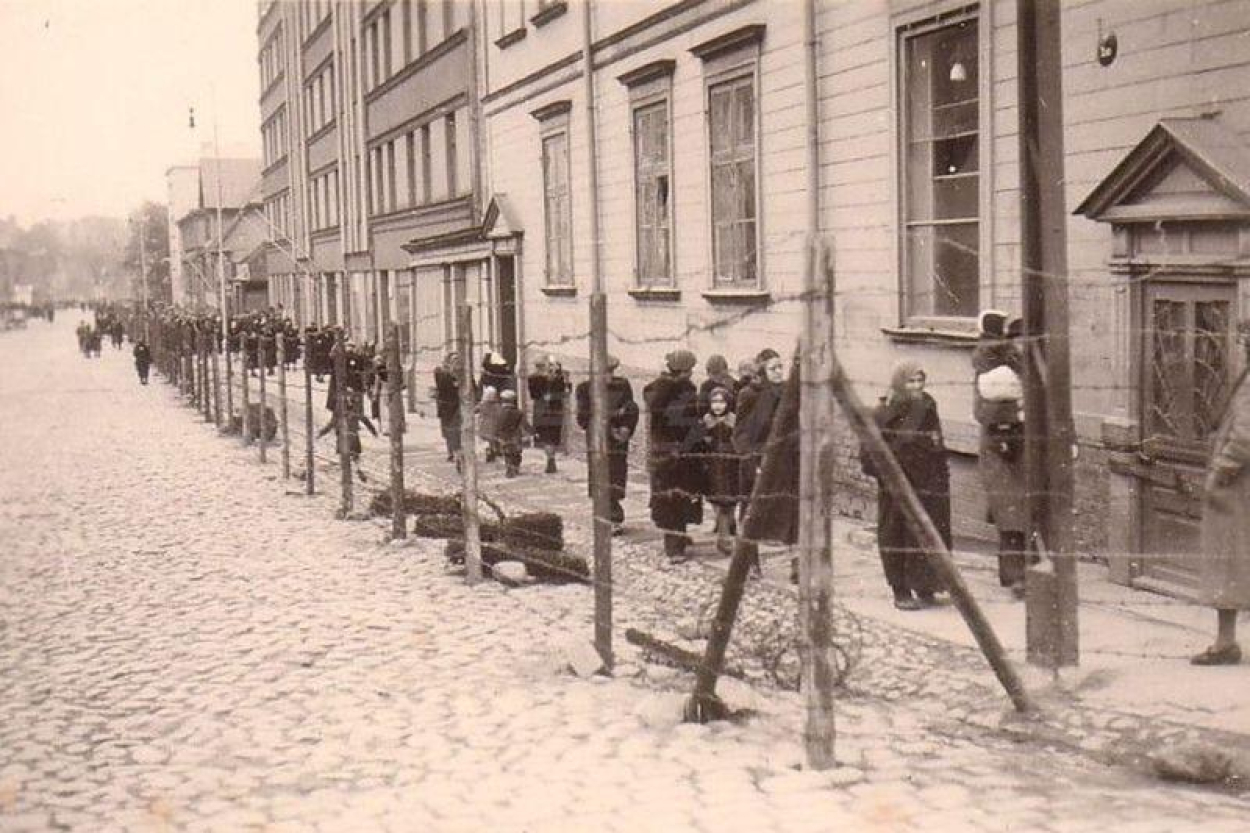Atjauno kriminālprocesu par Cukura iespējamo līdzdalību ebreju iznīcināšanā