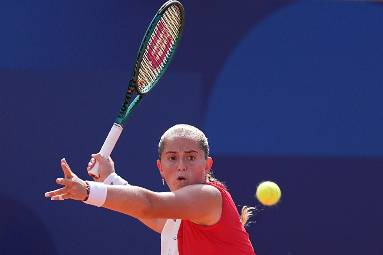 Ostapenko Francijas atklātā čempionāta otrajā kārtā uzvar amerikānieti Dolehaidu