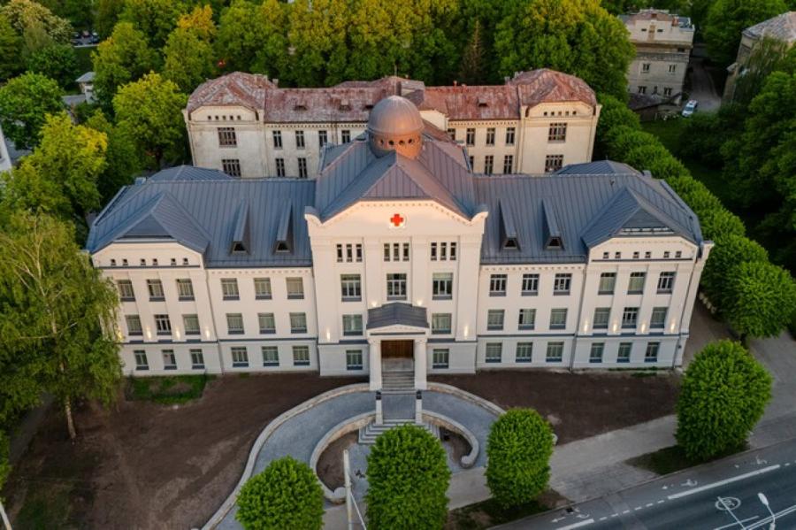 ZVA atjaunojusi nātrija hlorīda šķīduma mazo iepakojumu pieejamību slimnīcās