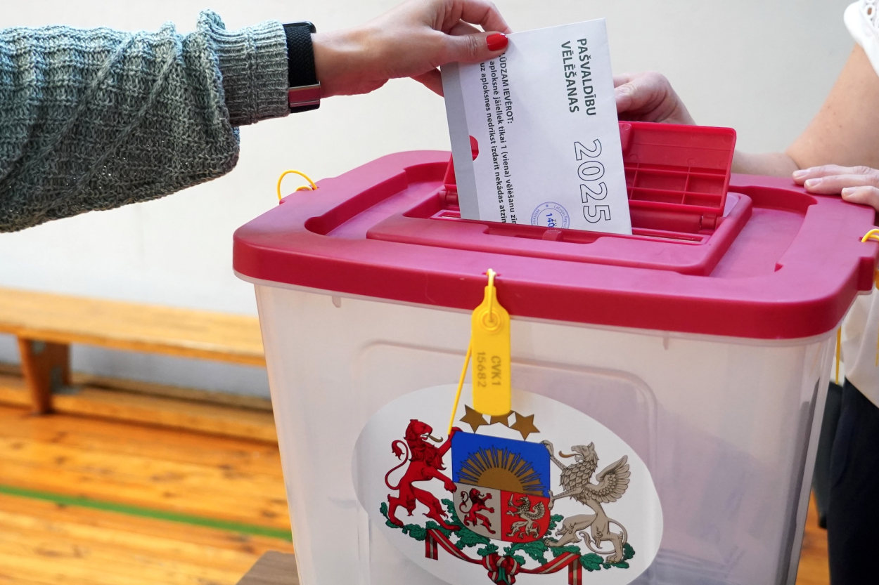 Pašvaldību vēlēšanās līdz plkst.12 nobalsojuši kopumā 28% balsstiesīgo