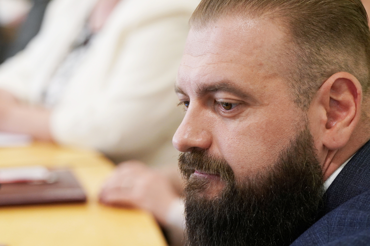 Bērziņa atstādinās VDAA vadītāju Liopu