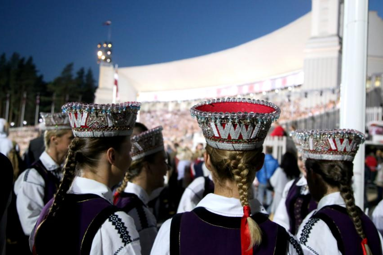 Skolēnu dziesmu un deju svētku rīkošanas izmaksas varētu pārsniegt 14 mlj eiro