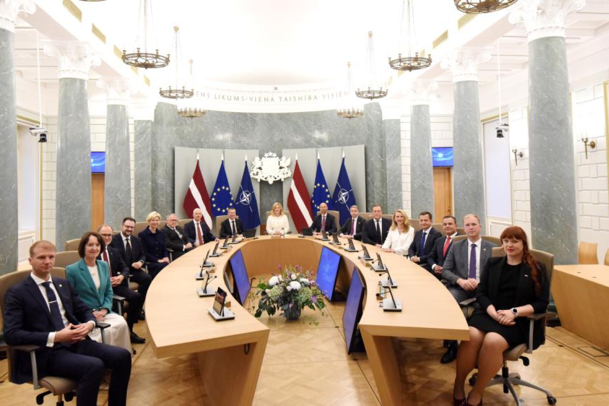 Valdība atbalsta noteikumus nelikumīga tiešsaistes satura ierobežošanai