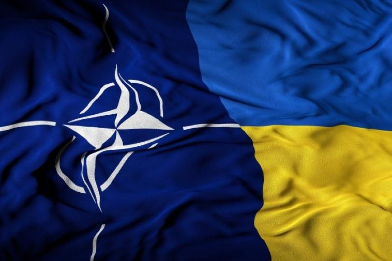 Saeima pauž atbalstu pēc iespējas drīzākai Ukrainas uzaicināšanai NATO