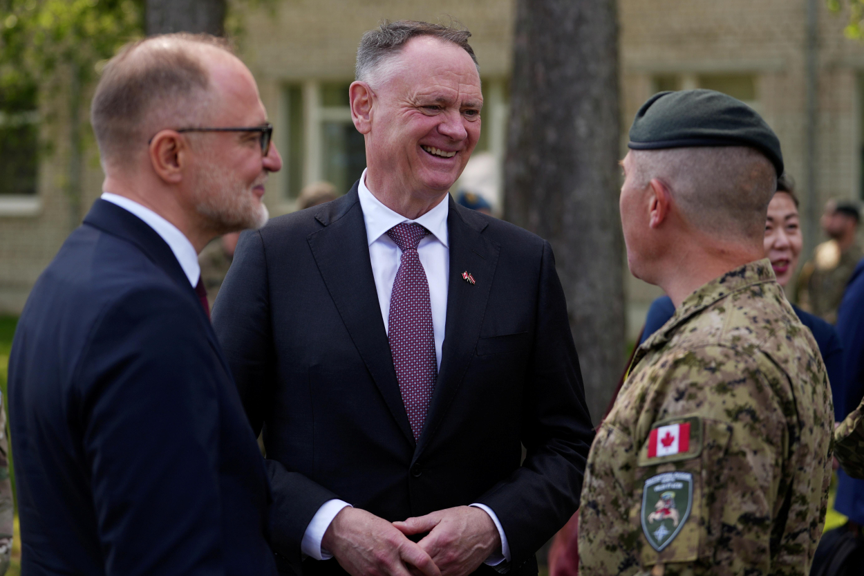 Kanādas aizsardzības ministrs: Mēs apzināmies atbildību pret Latviju un NATO