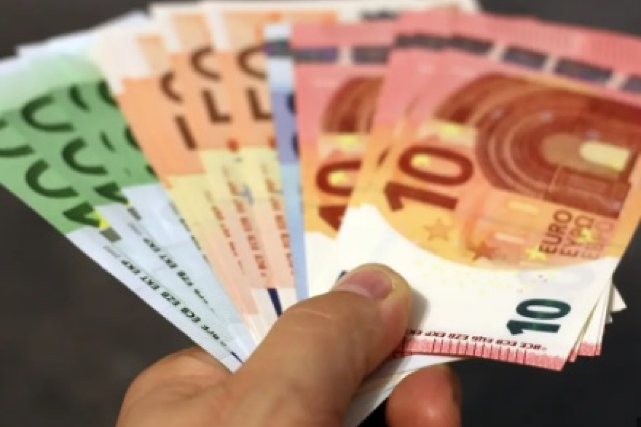 Skaidras naudas uzkrājuma veidošana nav finansiāli efektīvs risinājums (+VIDEO)