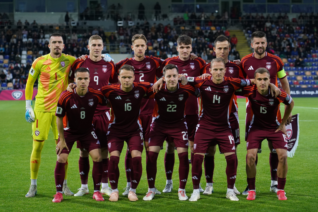 Latvijas futbola izlase FIFA rangā pakāpjas uz 137.vietu