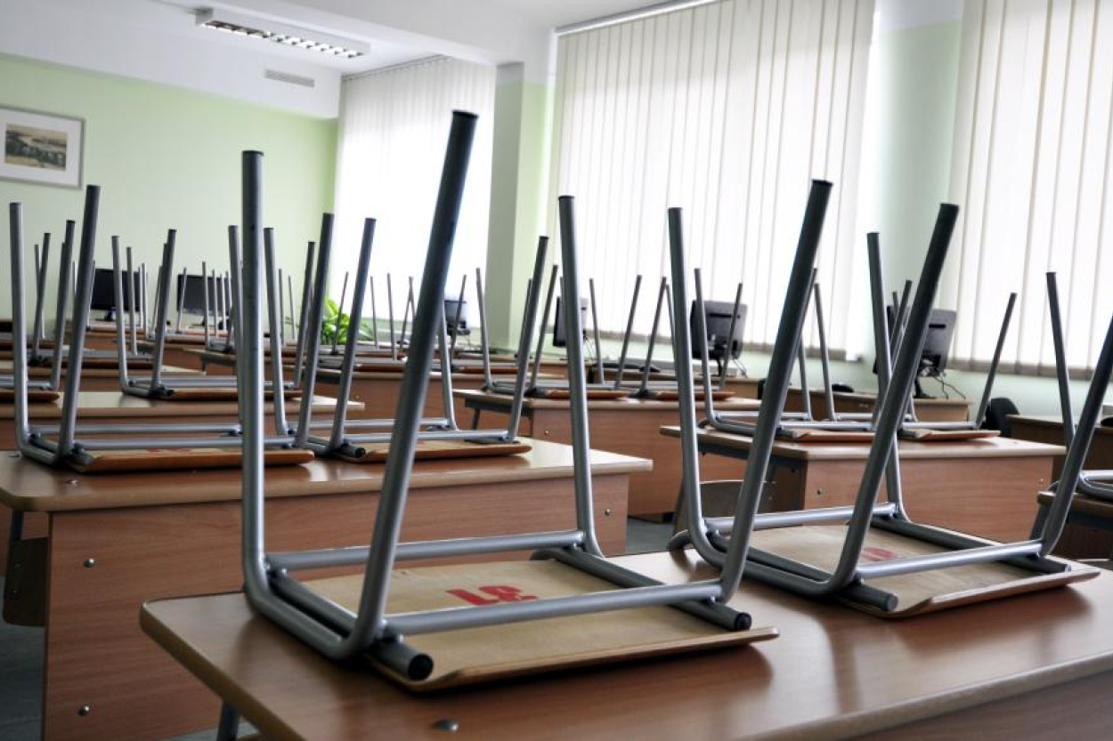 Rīgas pašvaldība sola meklēt risinājumus papildu 10.klašu atvēršanai