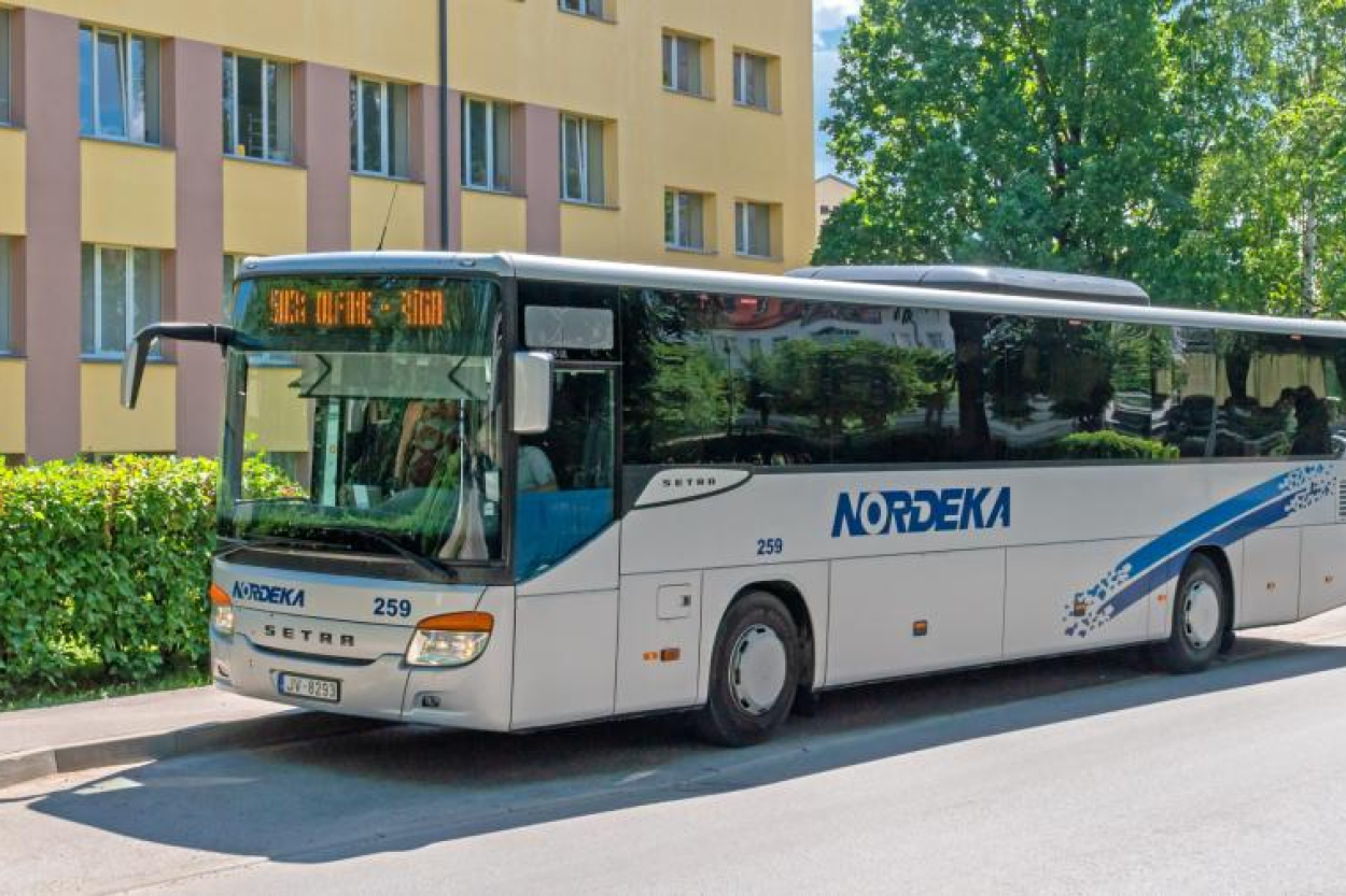 Šoferu trūkuma dēļ otrdien atcēluši kopumā 39 autobusu reisus